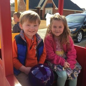 Meet your Posher, Lyle